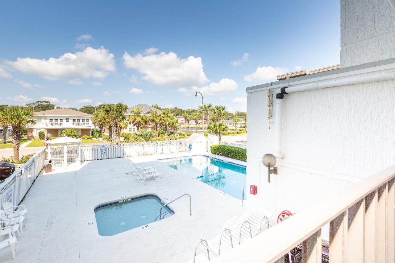 Ocean Towers Resort Atlantic Beach Exterior photo