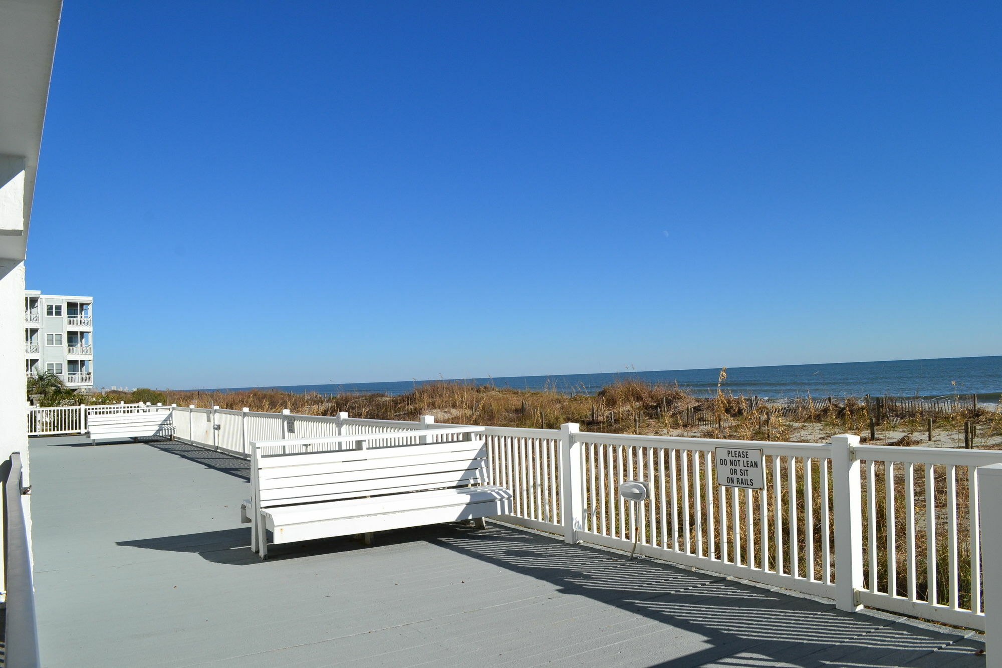 Ocean Towers Resort Atlantic Beach Exterior photo